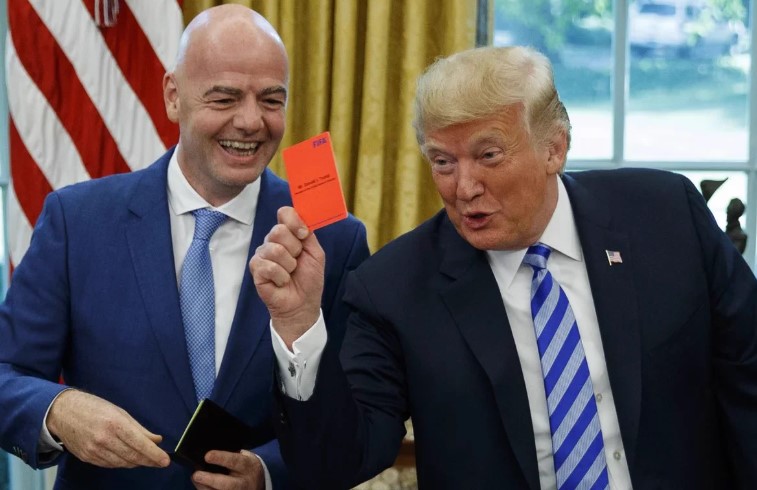 Трампгейт на Мундіалі: президент США підтвердив, що особисто просив голову ФІФА скасувати дискваліфікацію Балогуна Трампгейт на Мундіалі: президент США підтвердив, що особисто просив голову ФІФА скасувати дискваліфікацію Балогуна